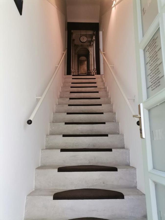 Lika Panzio Gyula Hotel Esterno foto